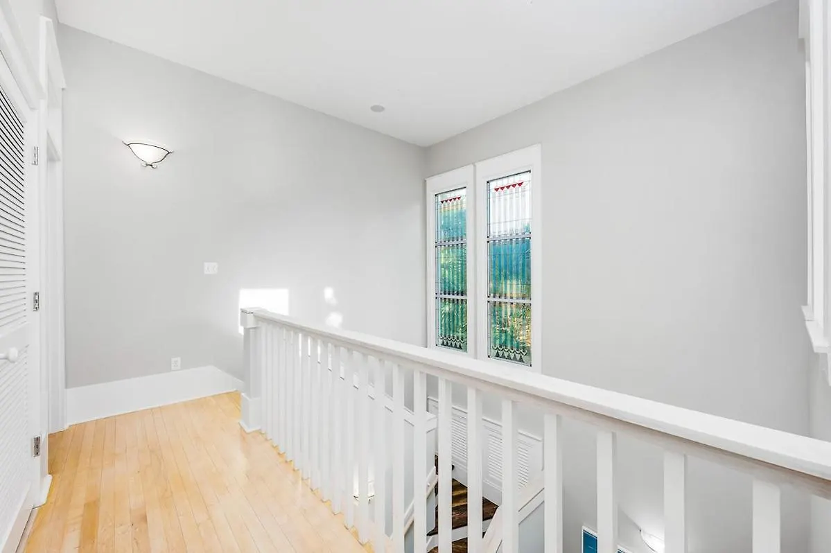 Luxury 3br Gated - Infinity Pool, Walk To Private - Vet-owned! *