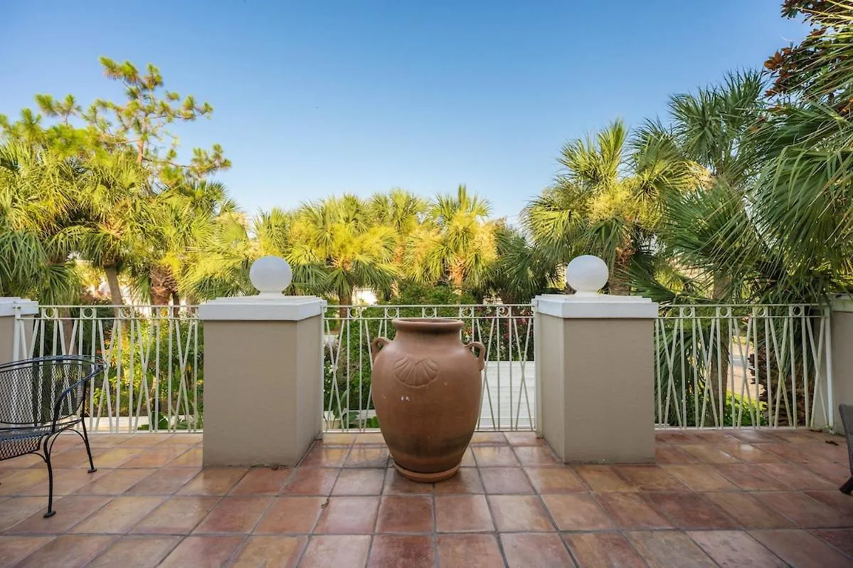 Holiday home Luxury 3br Gated - Infinity Pool, Walk To Private - Vet-owned!