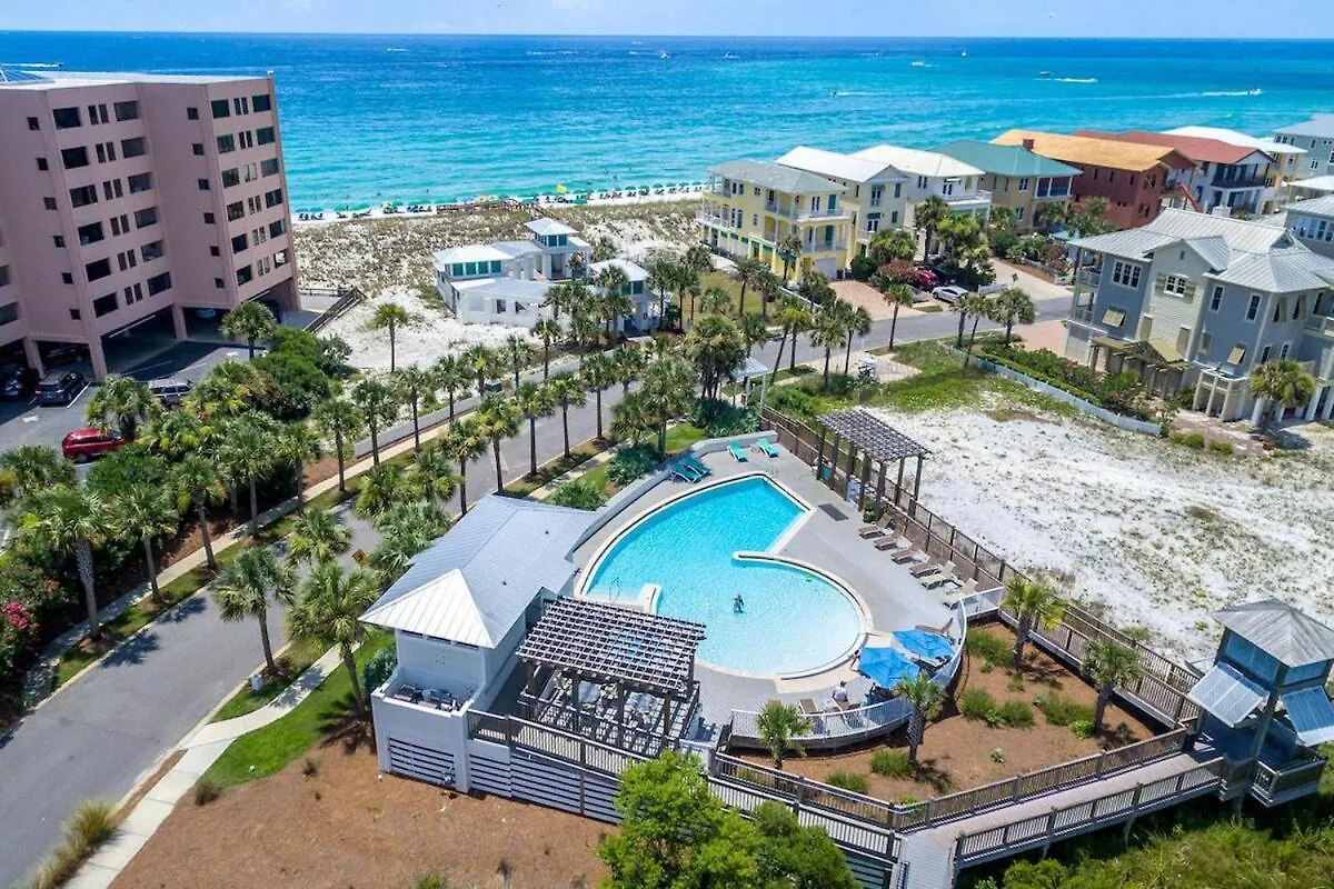Holiday home Luxury 3br Gated - Infinity Pool, Walk To Private - Vet-owned! Destin