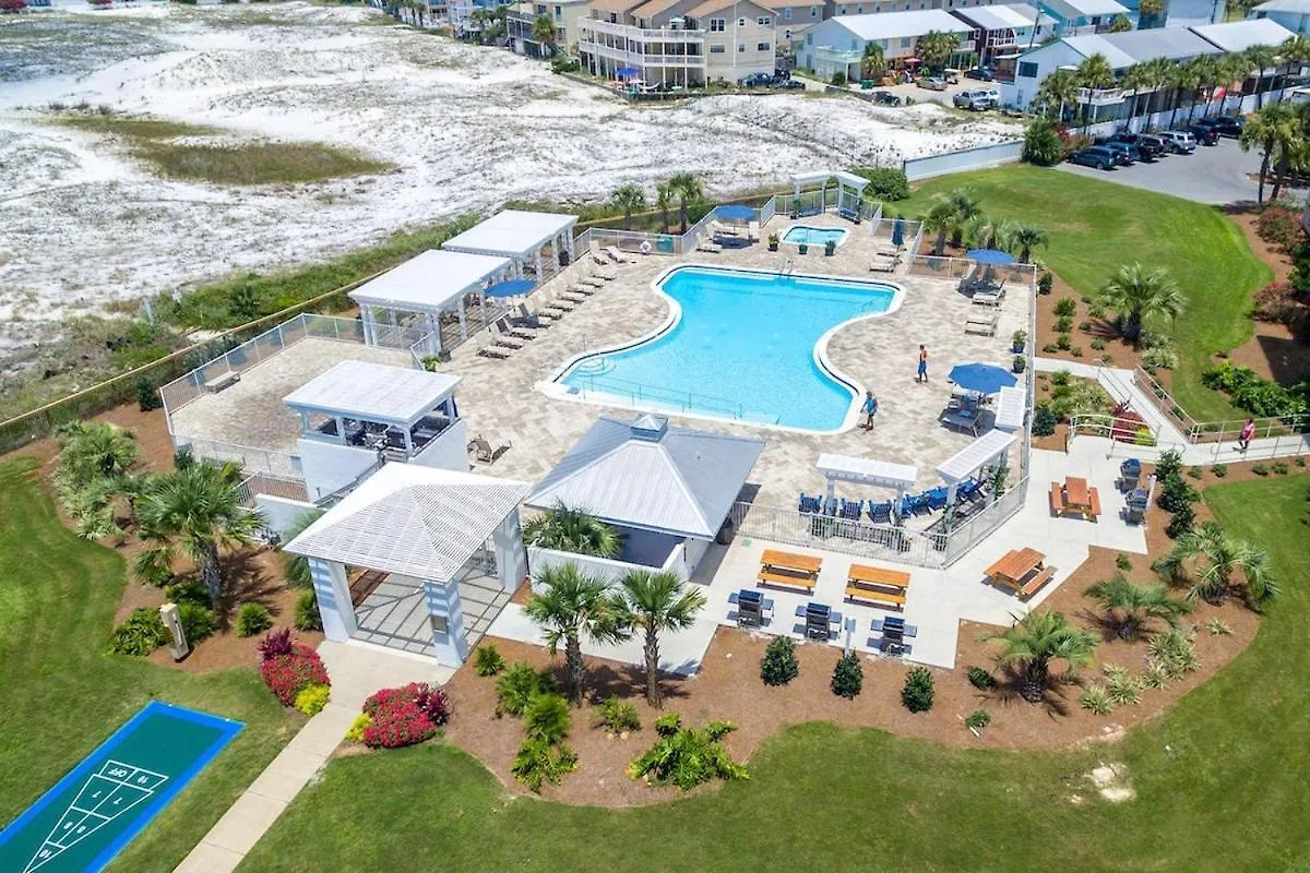 Luxury 3br Gated - Infinity Pool, Walk To Private - Vet-owned! Holiday home Destin