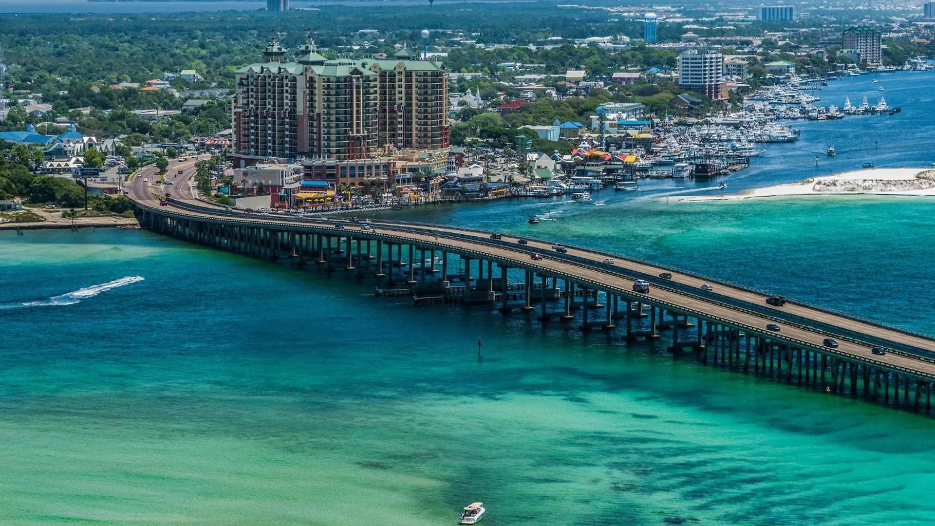 Holiday home Emerald Grande W928 Destin