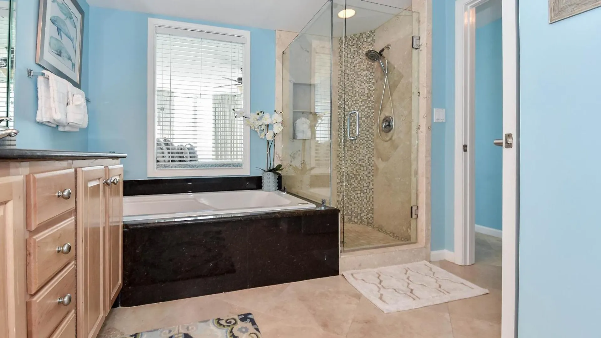 Silver Towers E1104 Apartamento *