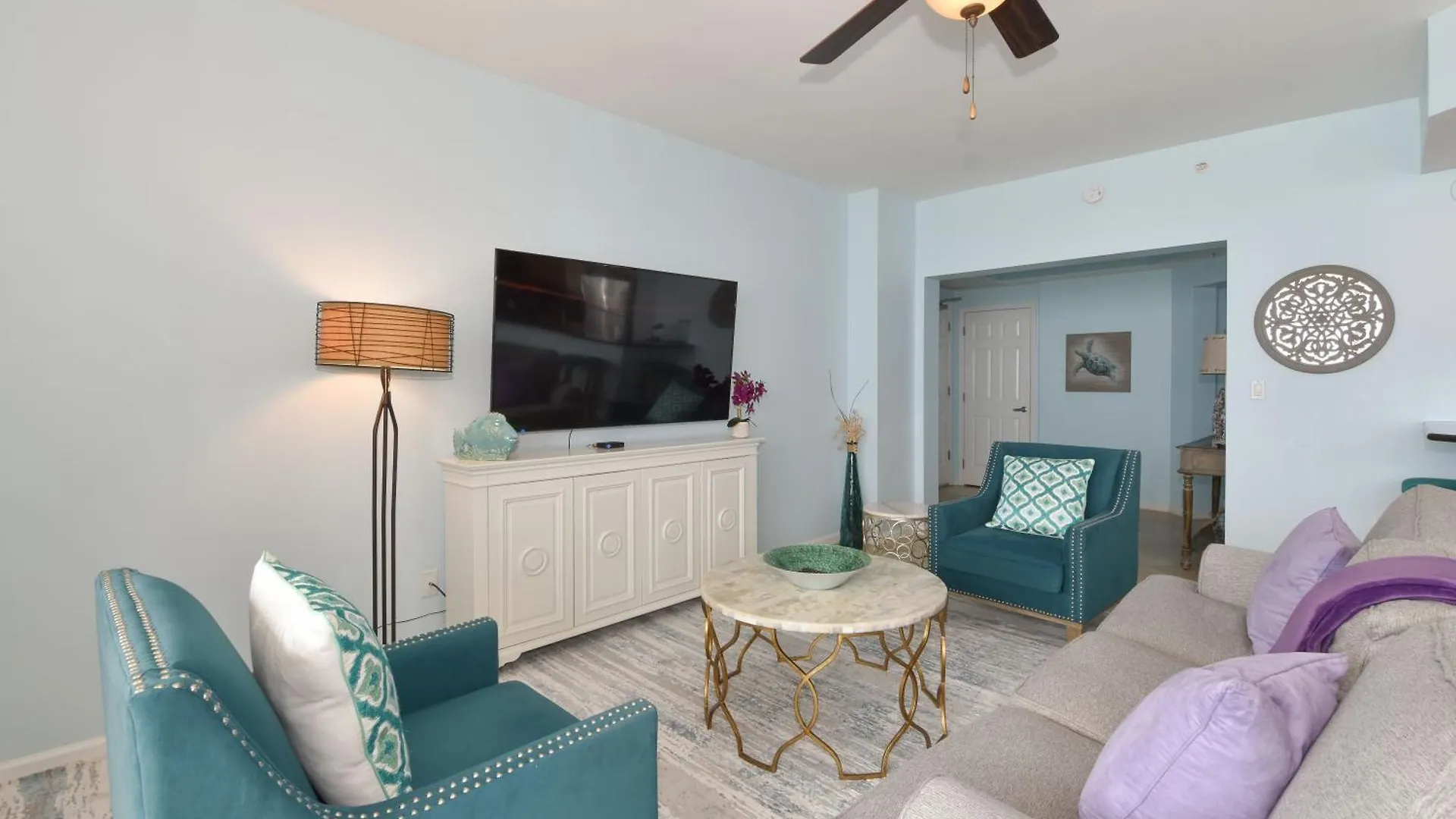 Silver Towers E1104 Apartamento
