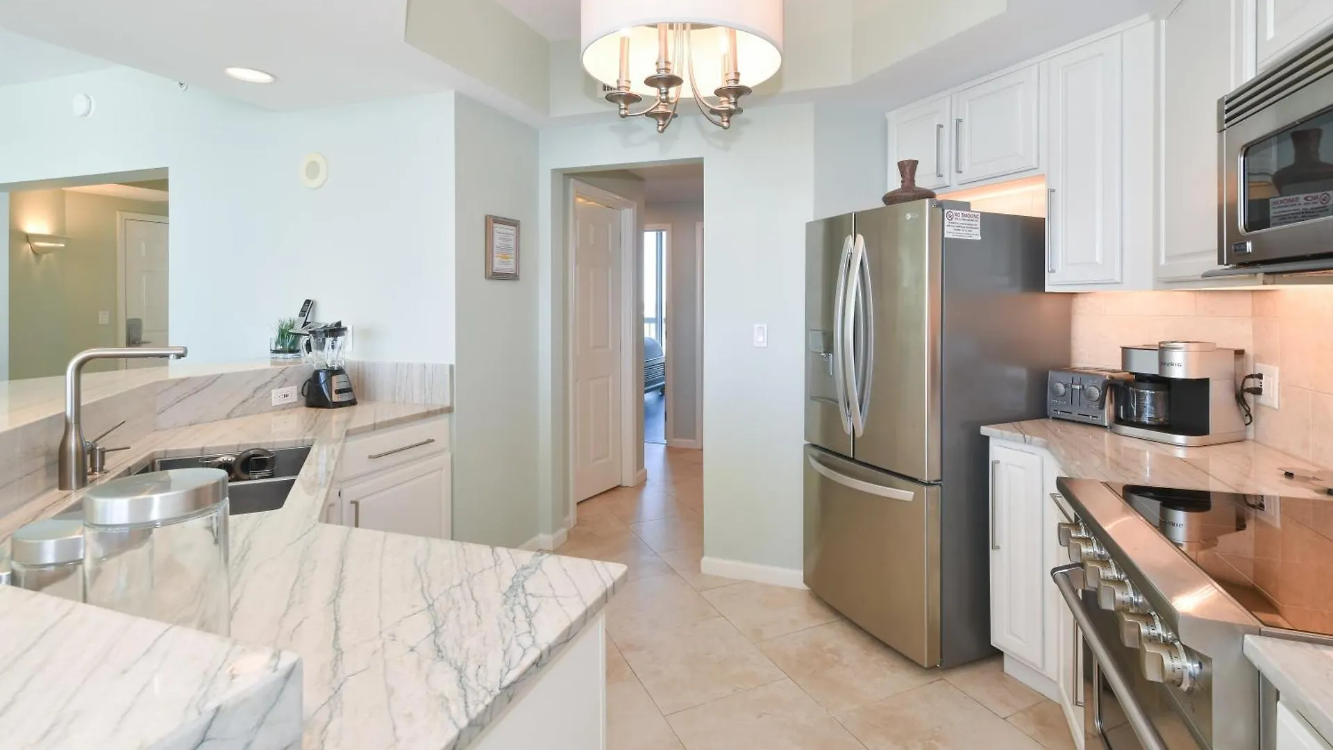 Silver Towers E1404 Apartment Destin