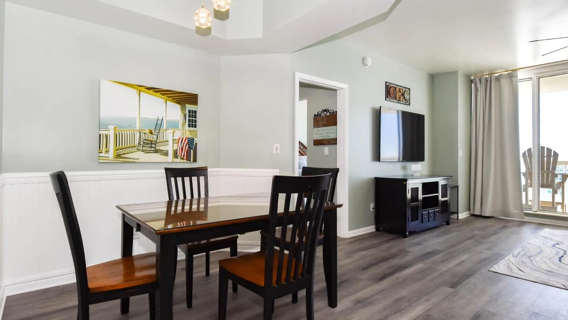 Apartment Silver Towers E805