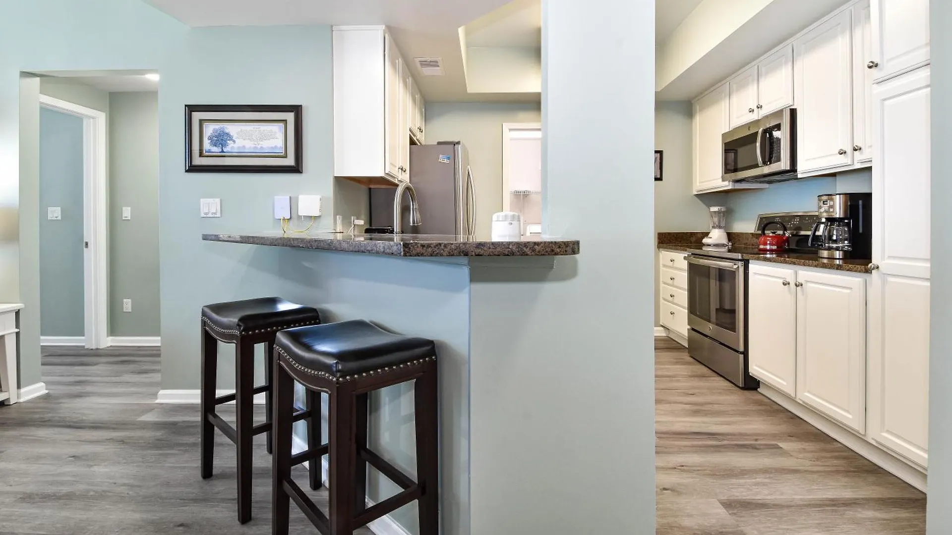 Silver Towers E805 Apartment *