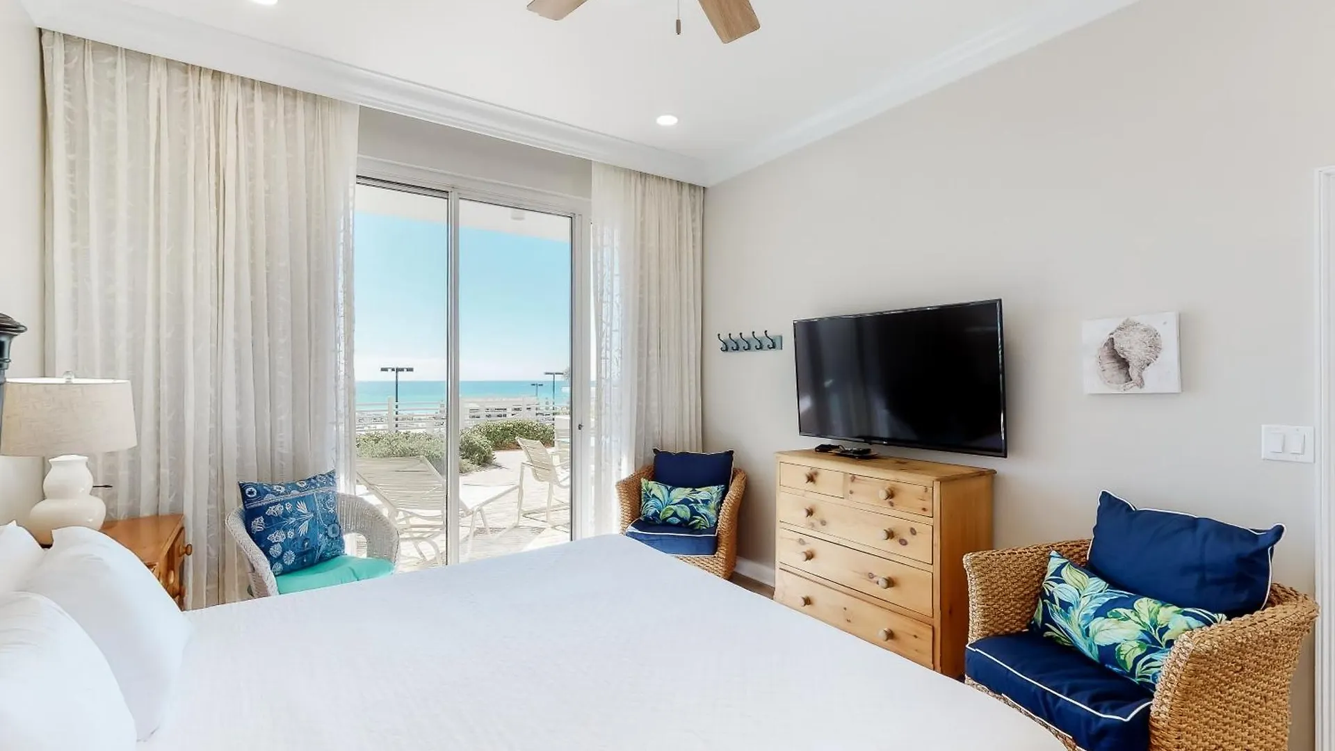 Apartment Tops'l Tides 0104