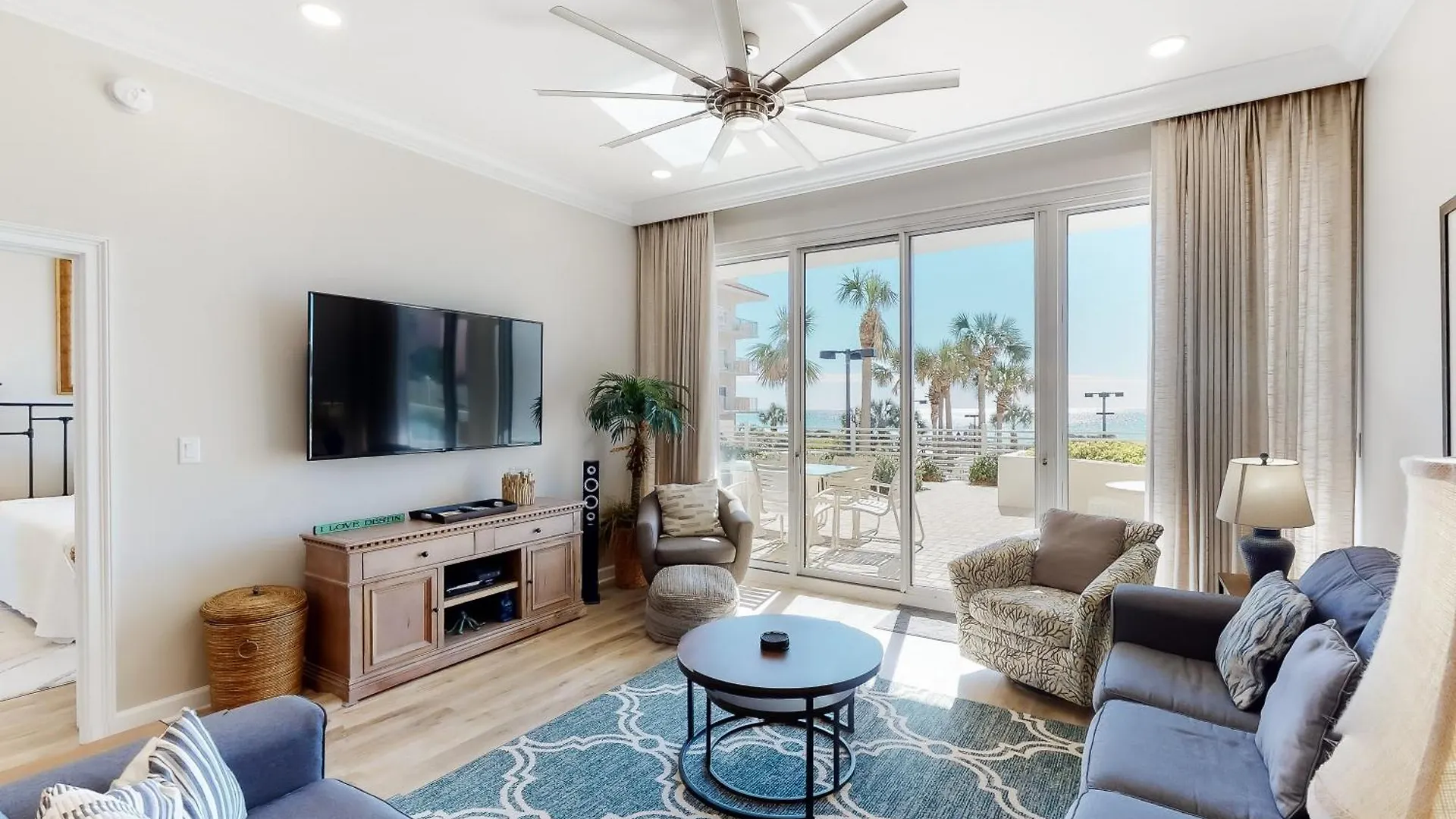 Tops'l Tides 0104 Apartment