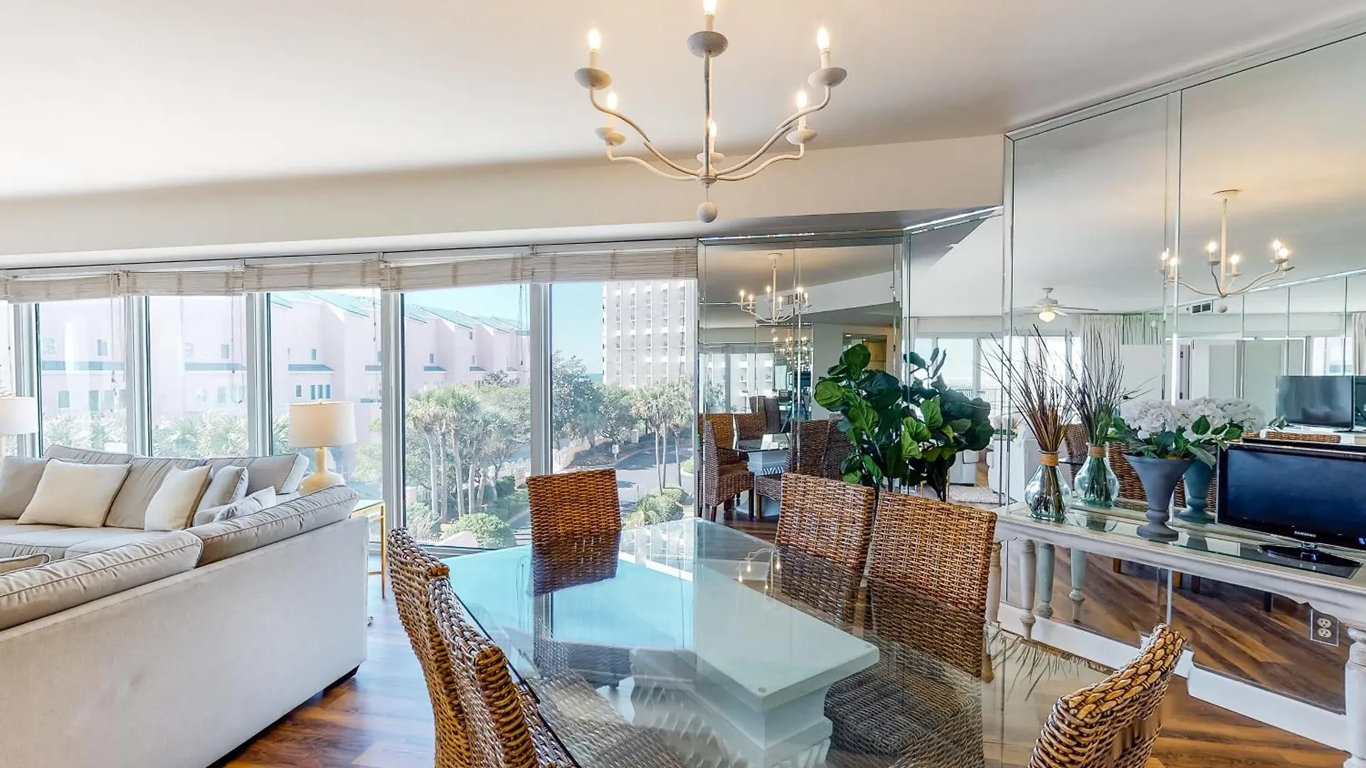 Apartment Tops'l Tides 0206