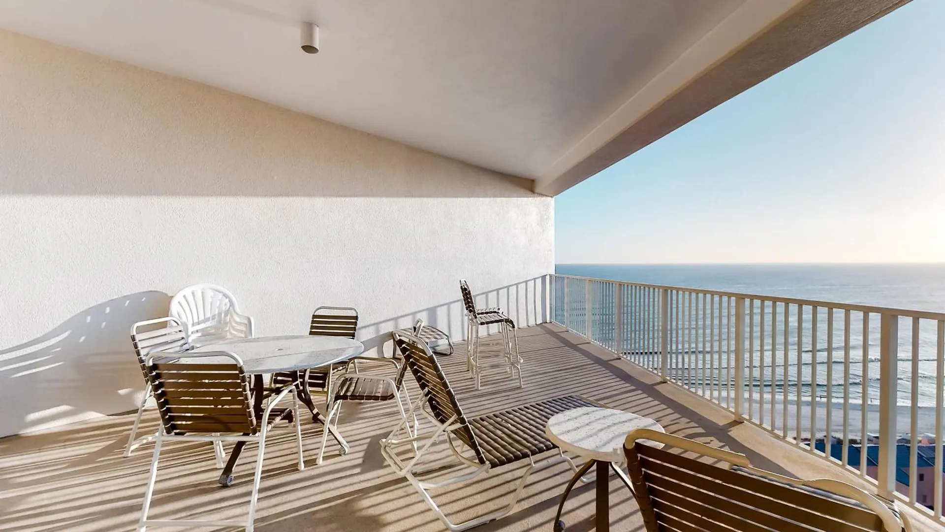 Tops'l Tides 1407 Apartment