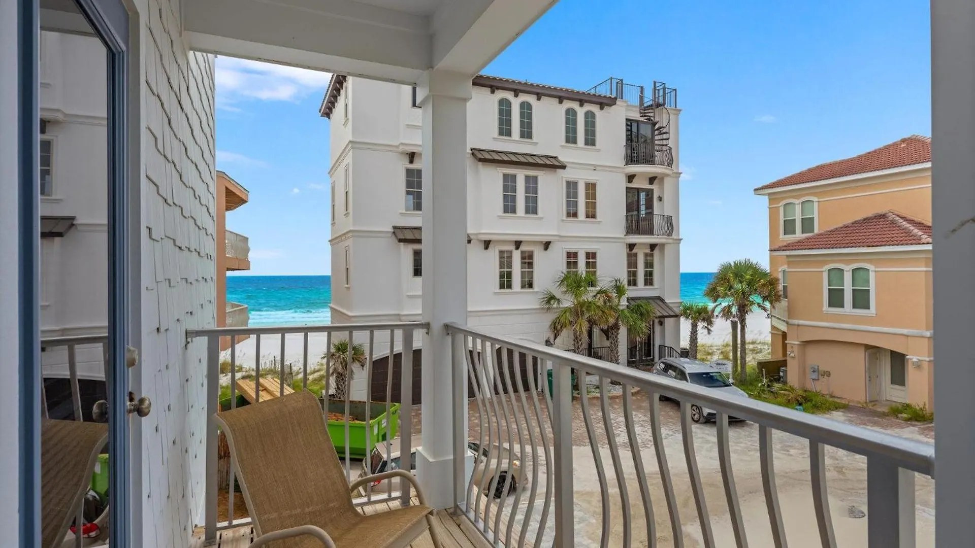Seaside Palace With Game And Jetted Pool Holiday home