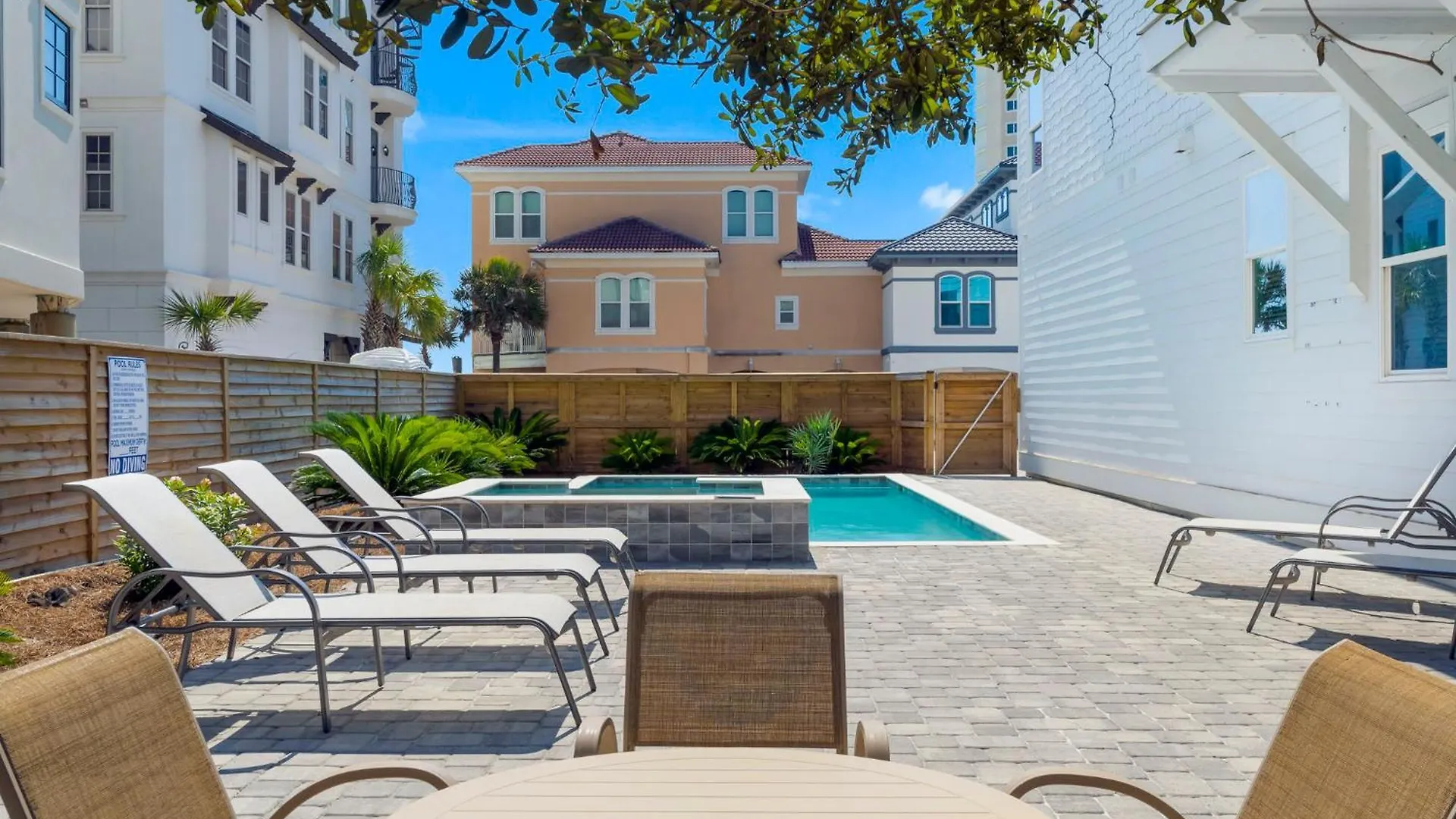 Seaside Palace With Game And Jetted Pool * Destin