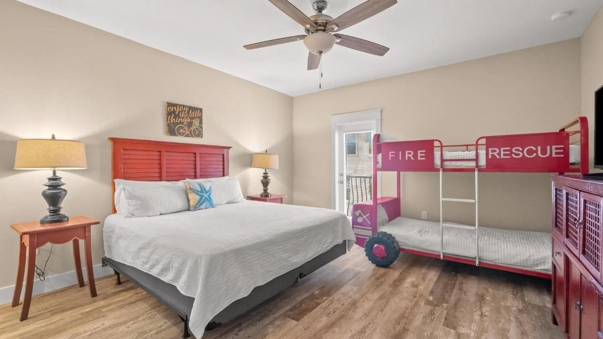 Seaside Palace With Game And Jetted Pool Holiday home Destin