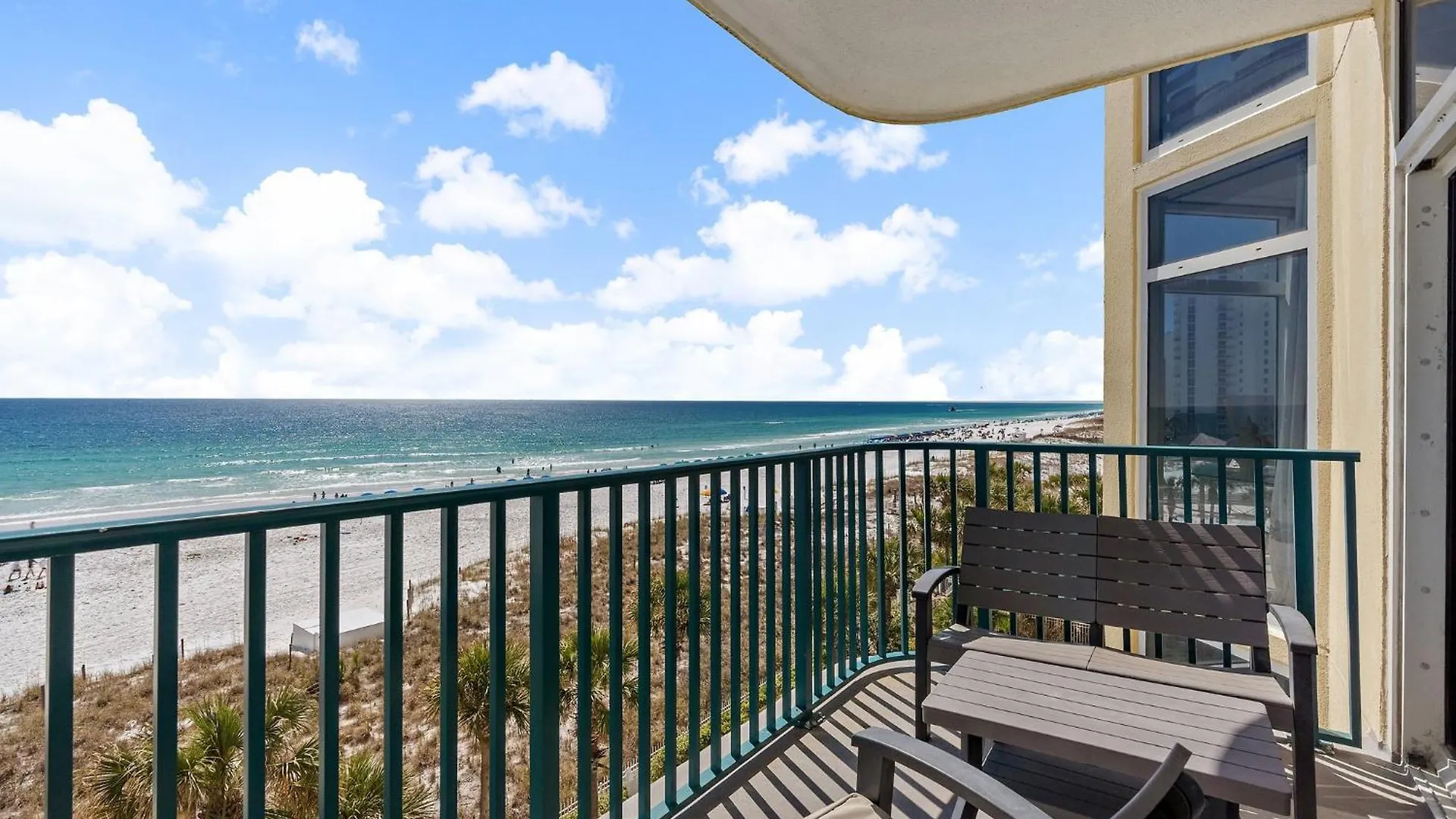 Jade East Towers 0430 By Newman-dailey * Destin
