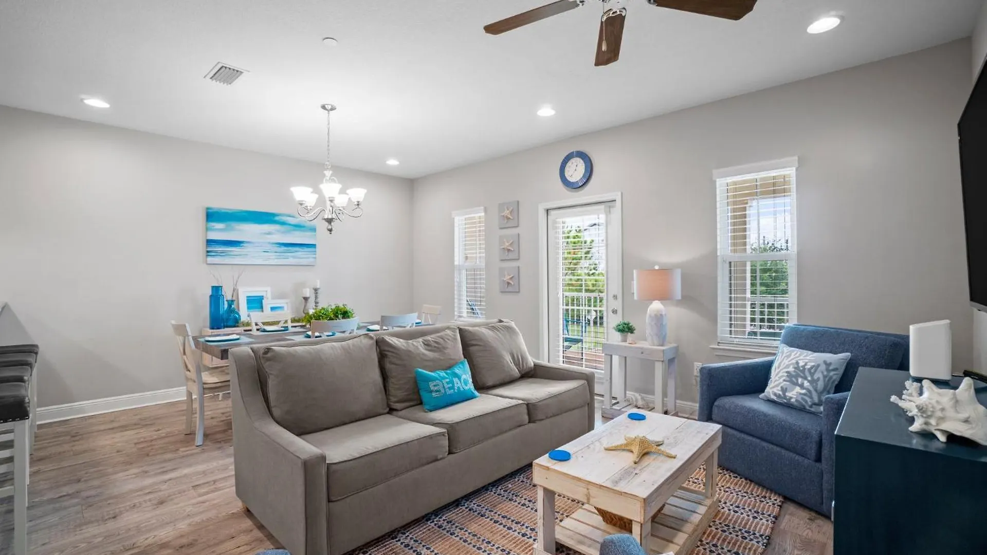 Crystal Dream With Pool And Dog Park