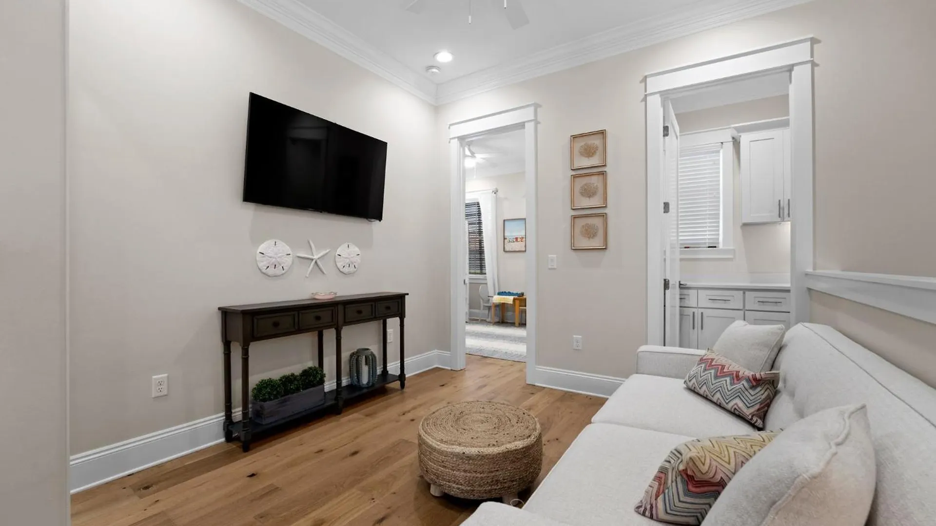 Venetian Boardwalk With Lsv And Pool Holiday home *
