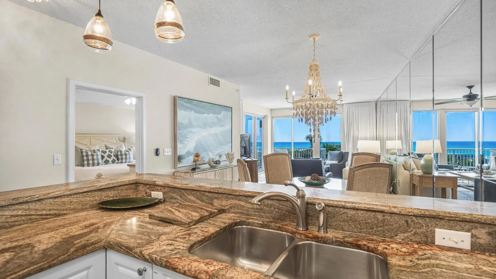The Crescent 205 Destin