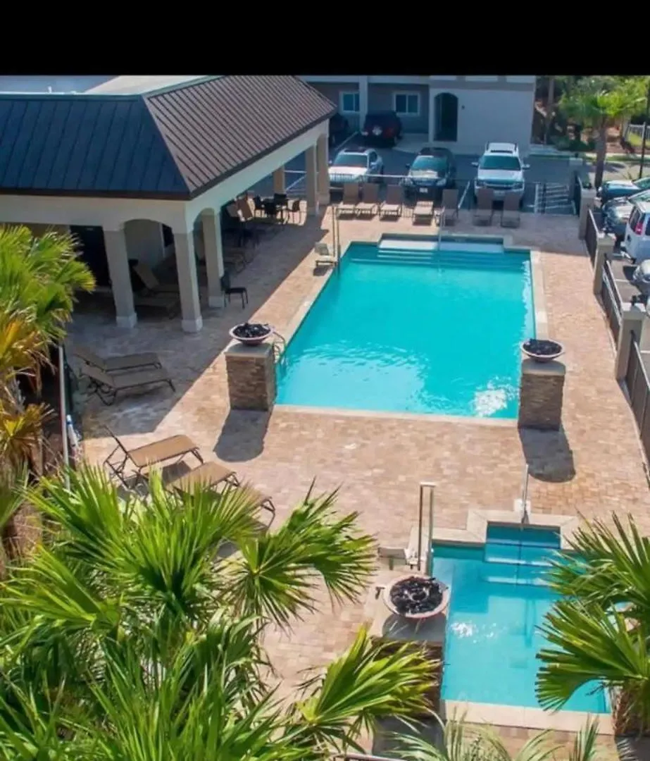 Beachside Bliss- Is Minutes From Pool Hot Tub Near Golf Tatil Evi Destin