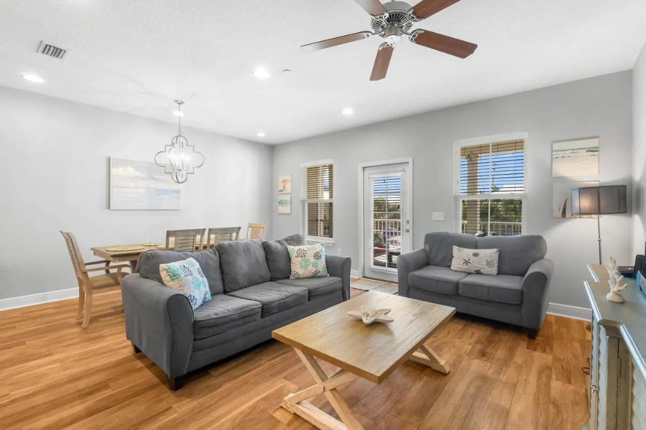 Holiday home Sandy Feet Retreat Heart Of Community Pool Destin