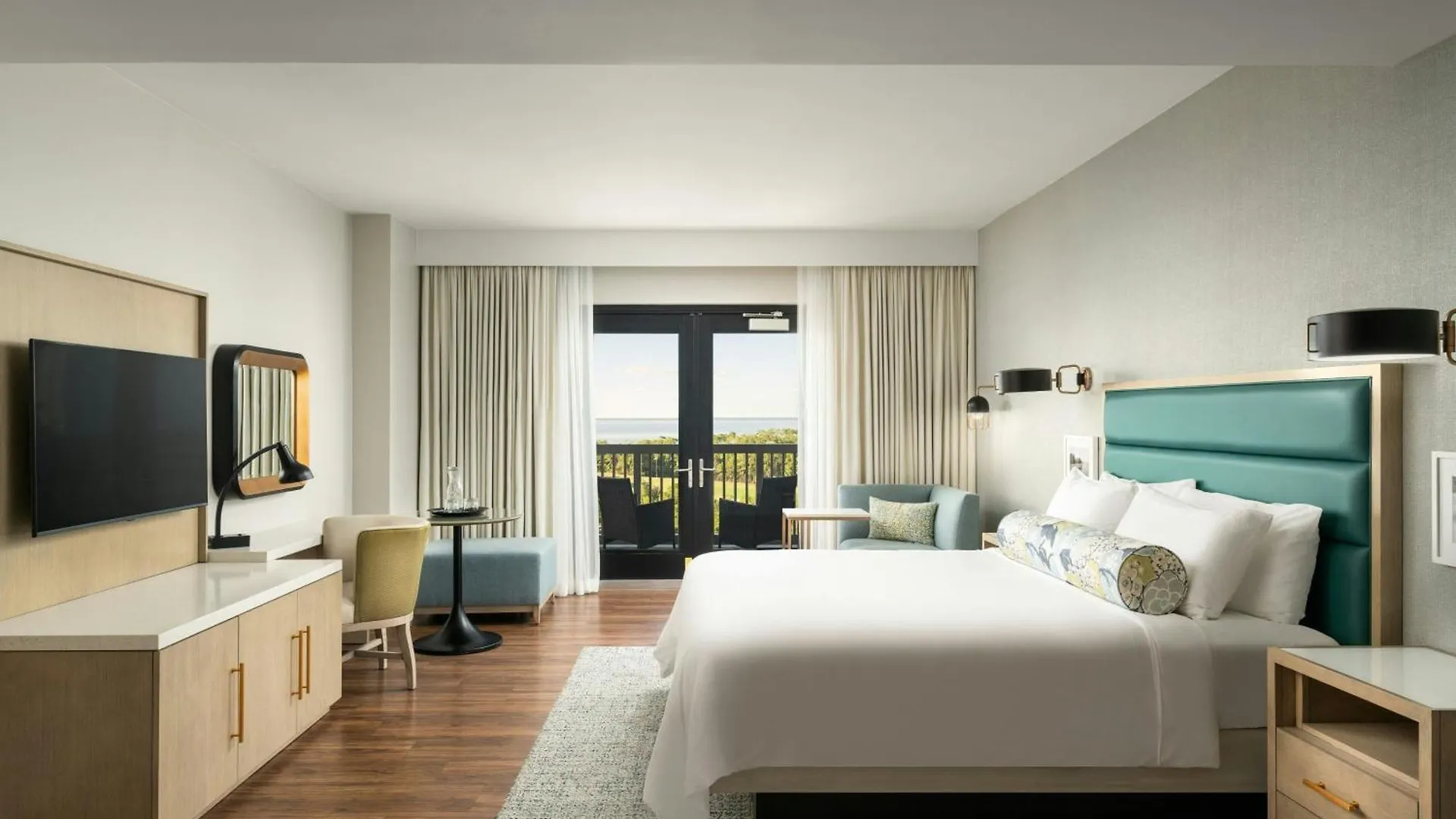 Effie Sandestin Resort, Autograph Collection Hotel