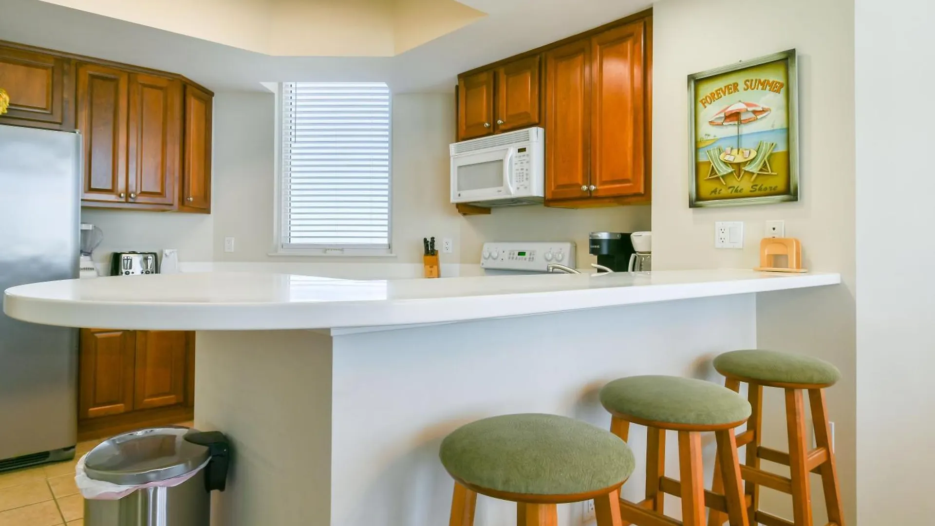 Silver Towers W601 Apartment