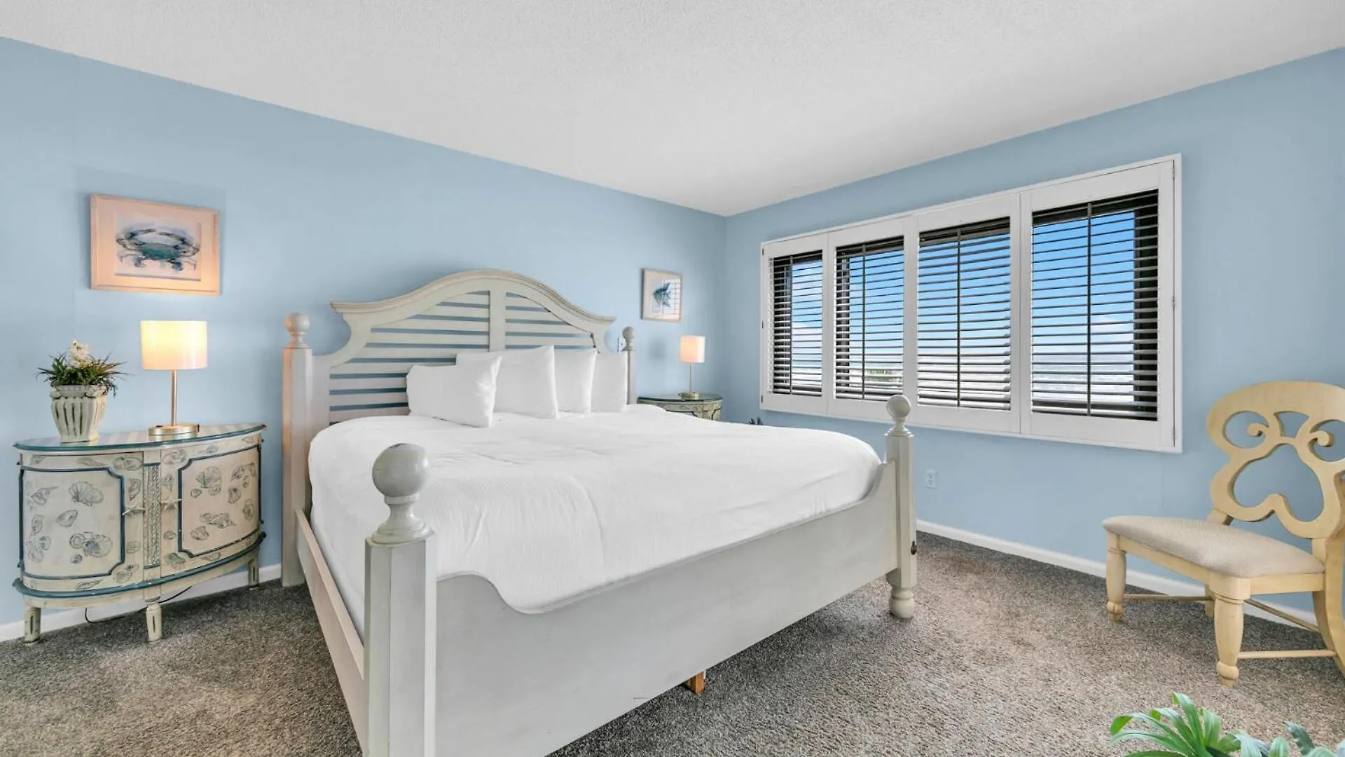 Emerald Towers 302 Front Destin