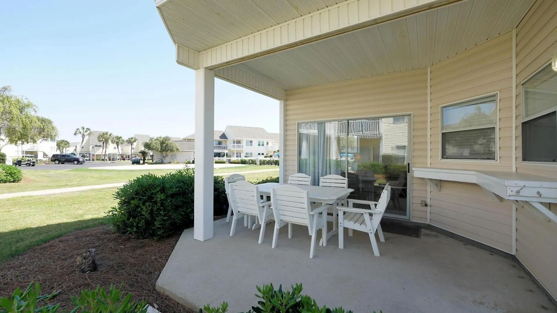 Sandpiper Cove 9130 *