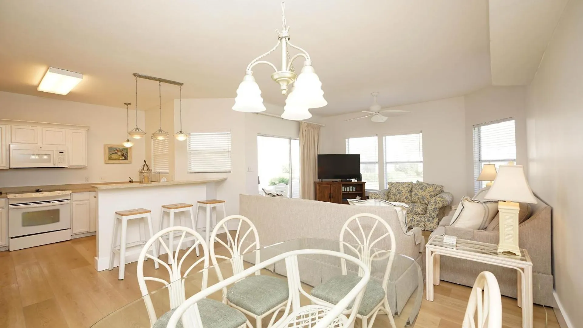 Sandpiper Cove 9130