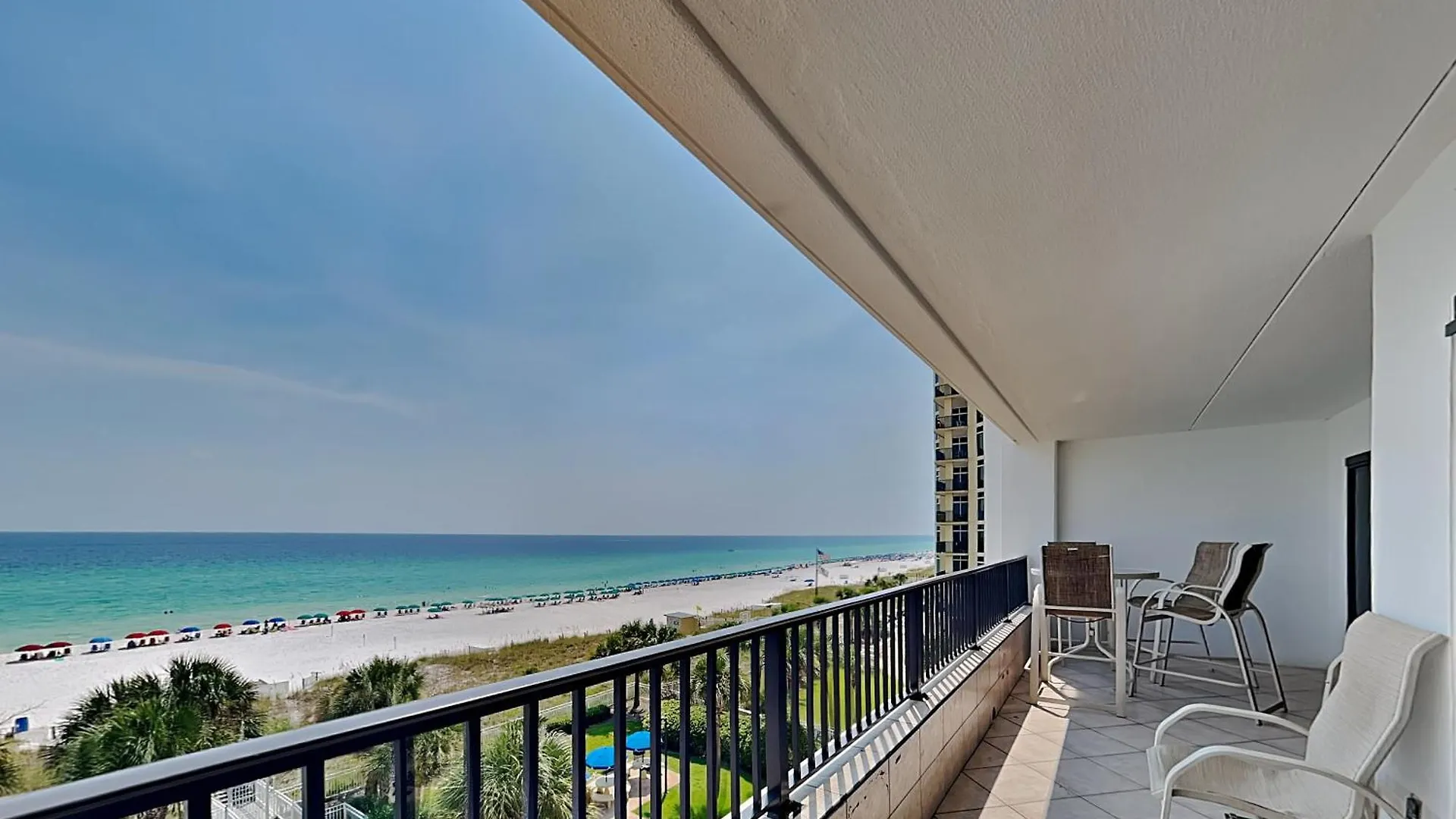 Breakers East #404 Apartment *