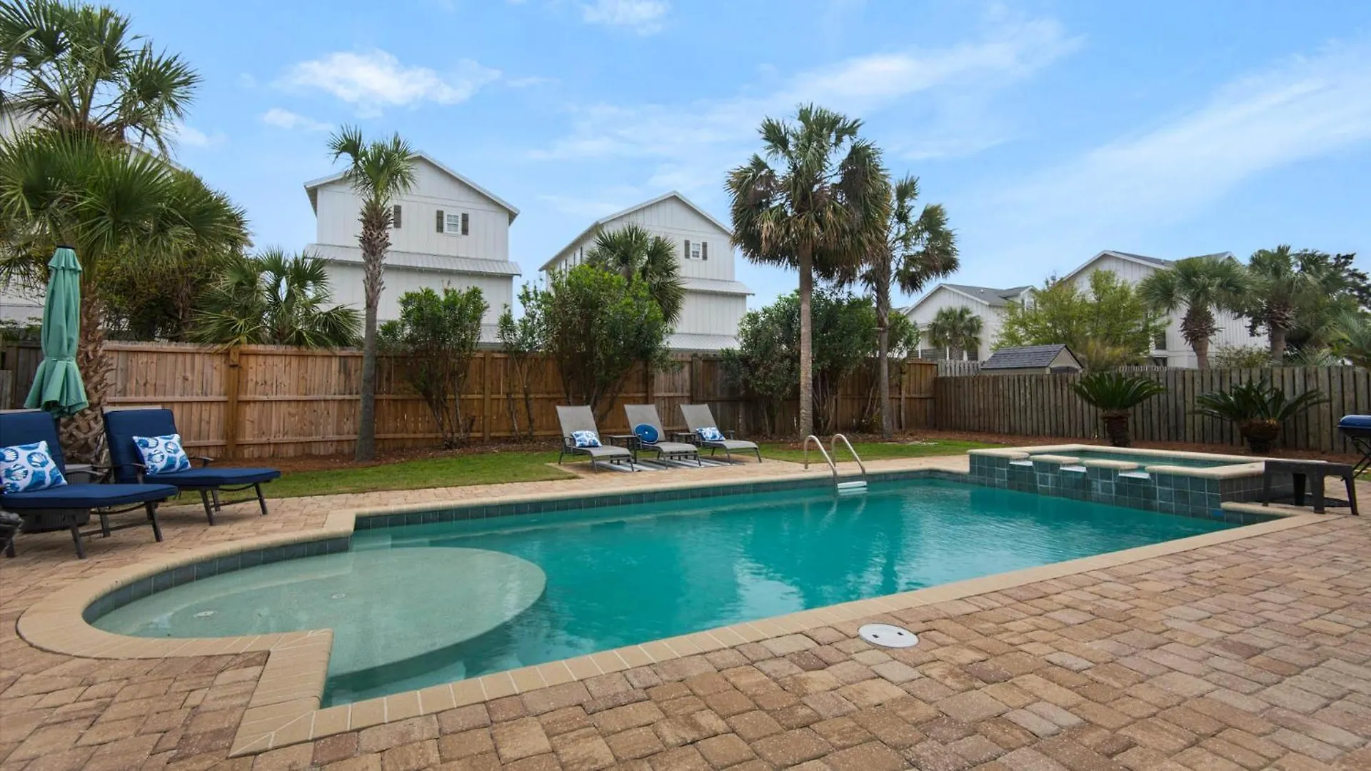 Emerald Pearl Holiday home *