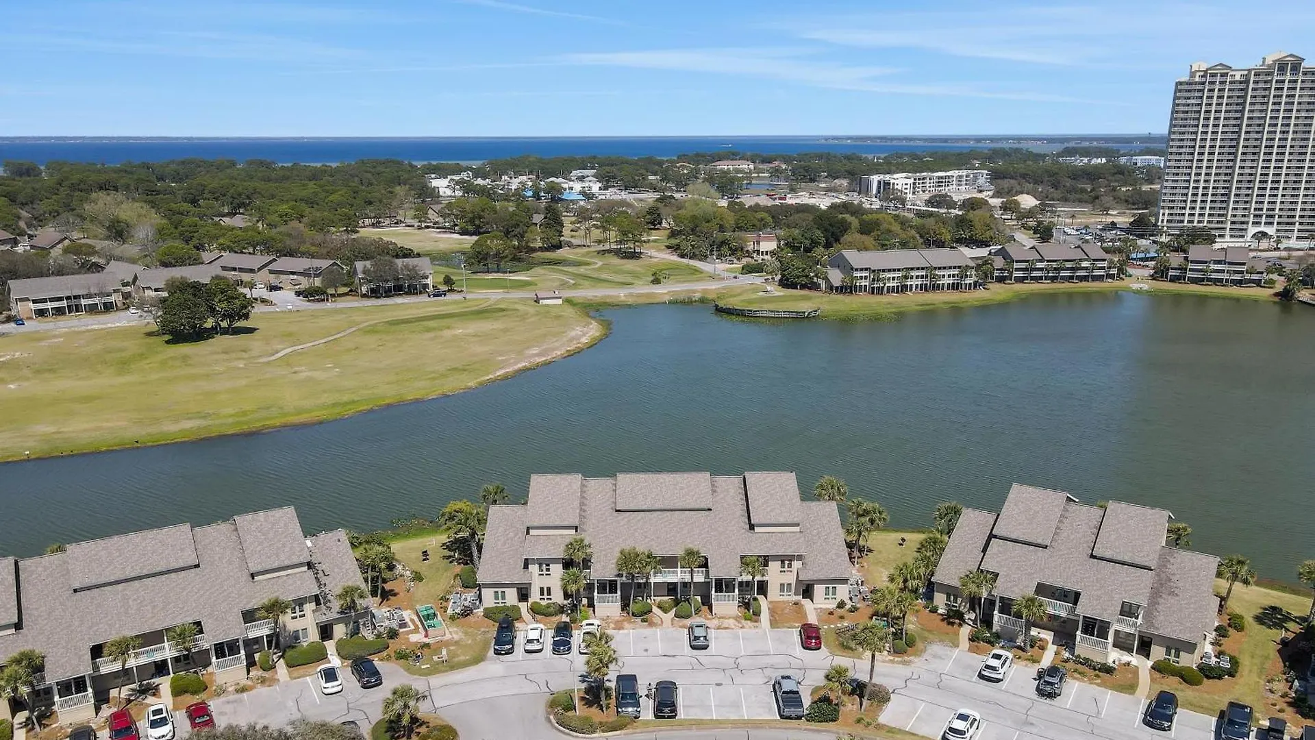 Seascape Lakefront 216 Holiday home *