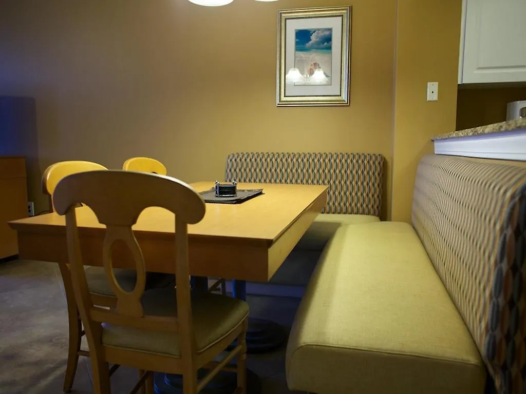 Resort Club Wyndham At Majestic Sun 4*
