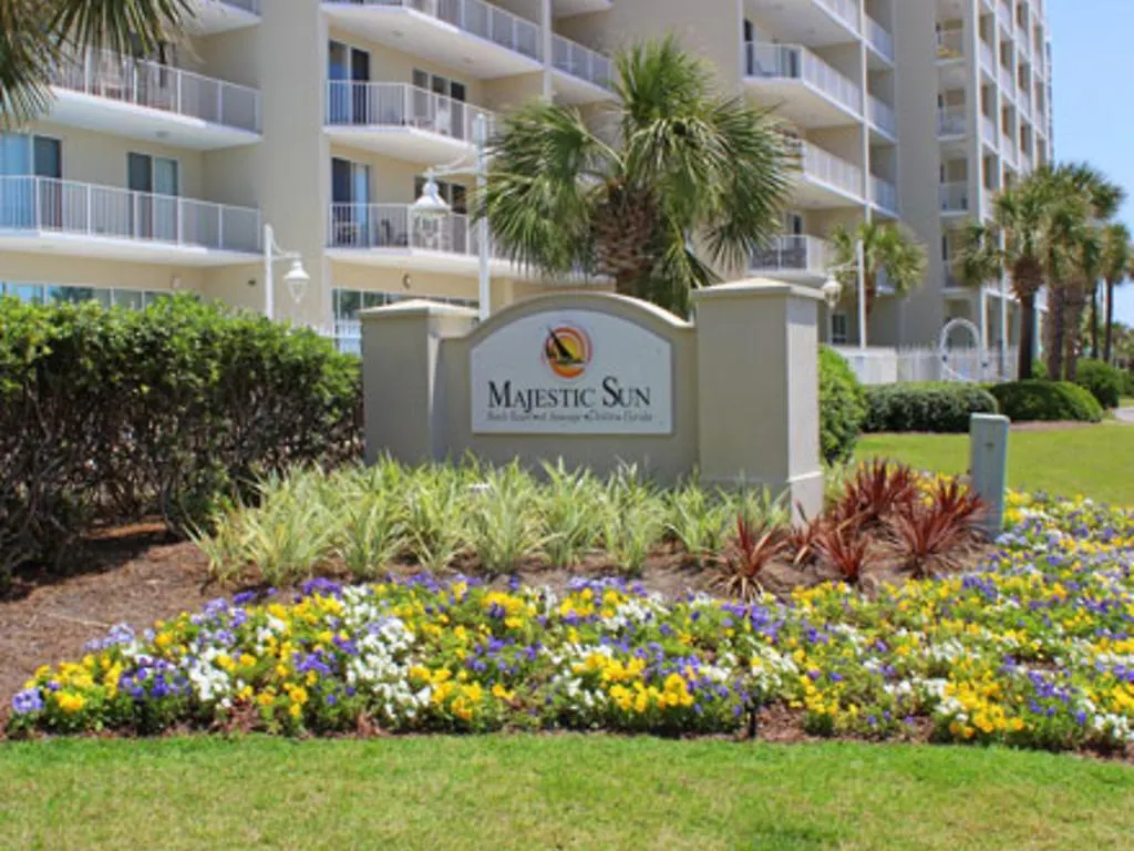 Majestic Sun 707a Apartment