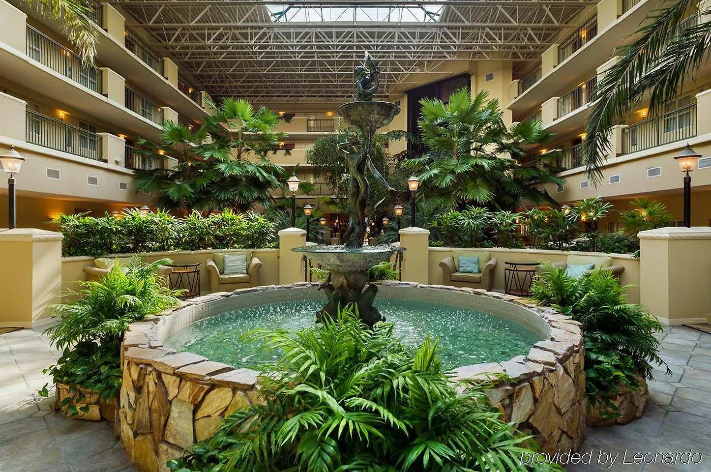 Hotel Embassy By Hilton Destin Miramar 3*