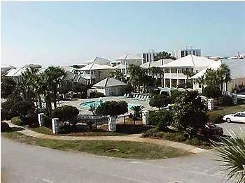Emerald Shores 度假居