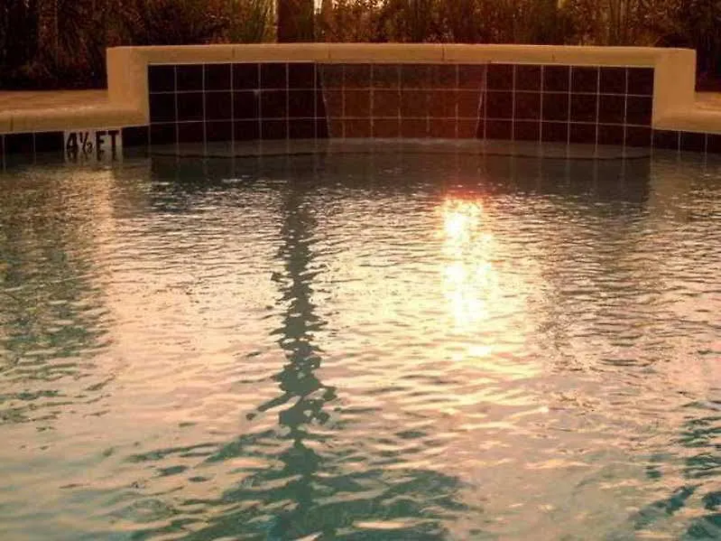 Hotel Express & Destin - Miramar By Ihg 3*