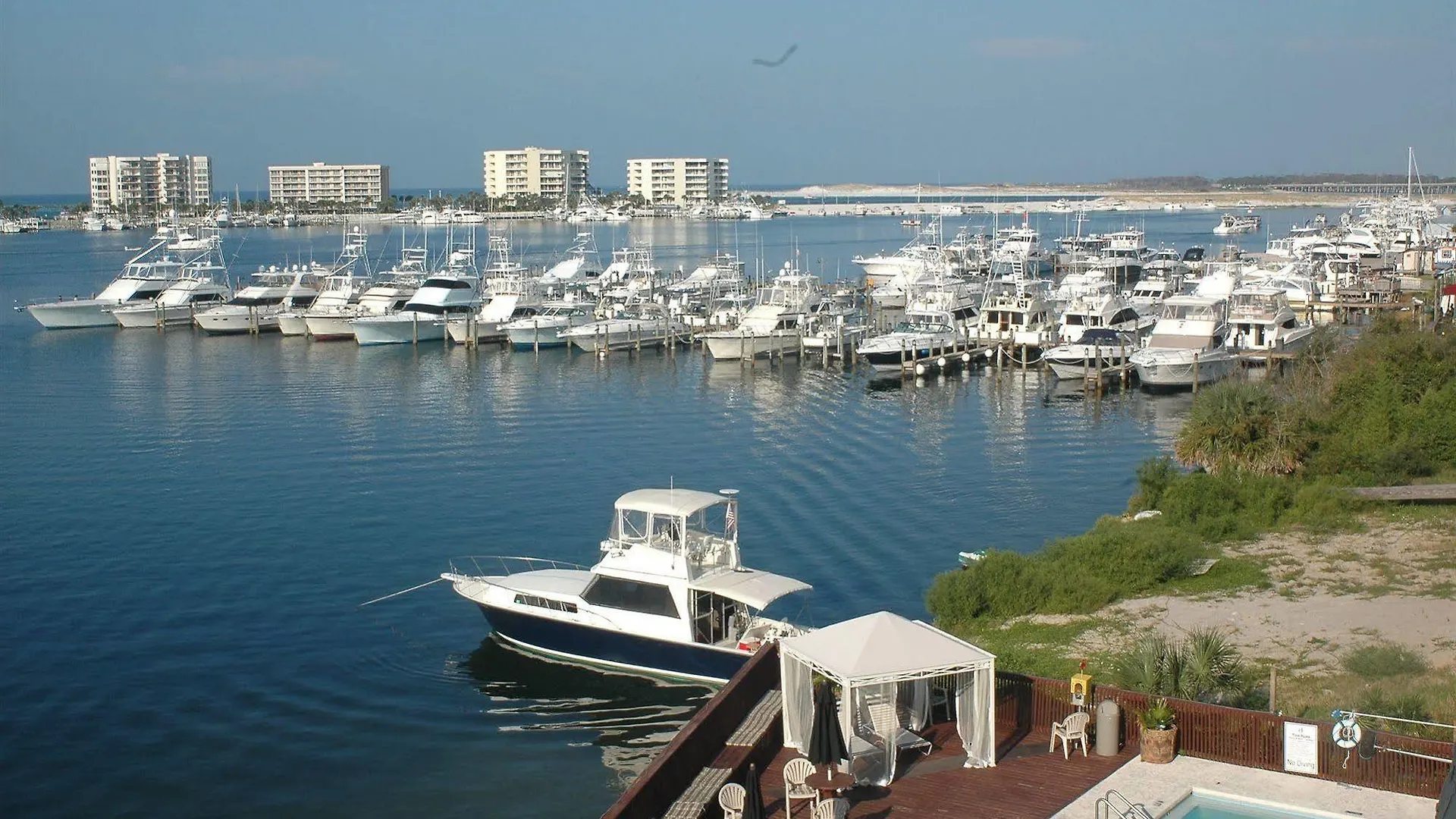 On Harbor, Ascend Collection Destin