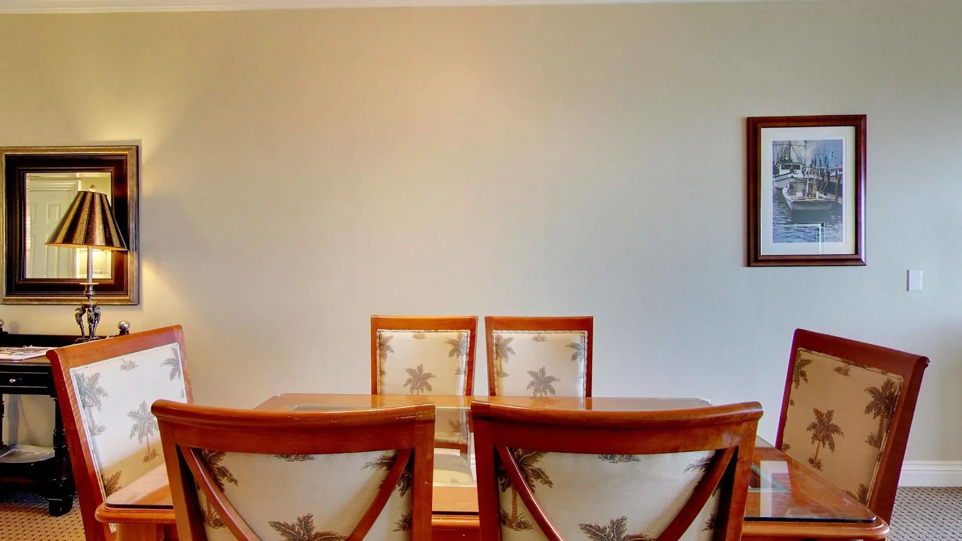 Hotel Emerald Grande At Harborwalk Village Destin