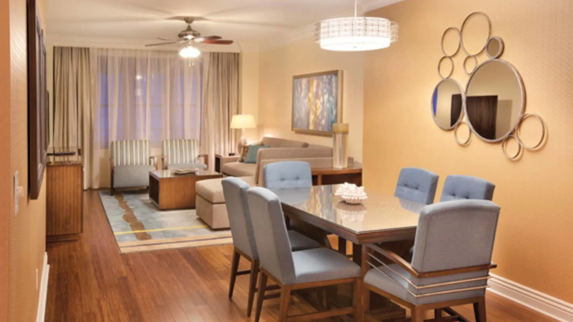 Emerald Grande At Harborwalk Village 3* Destin