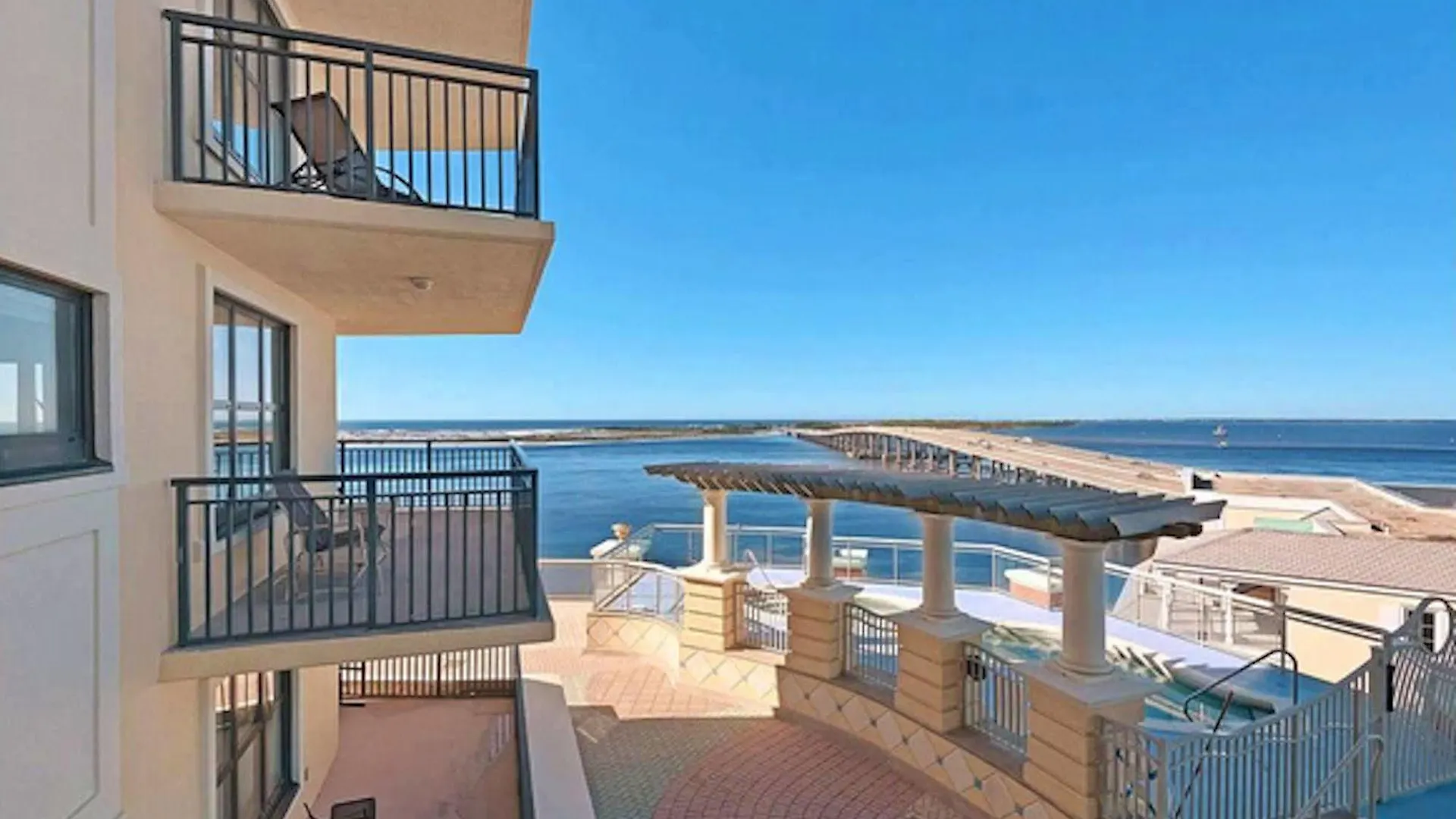 Emerald Grande At Harborwalk Village Destin