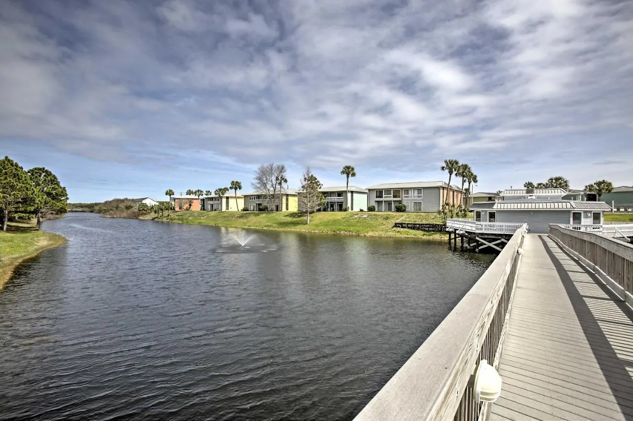 Cozy With Pool Access Walk To Beach! Destin