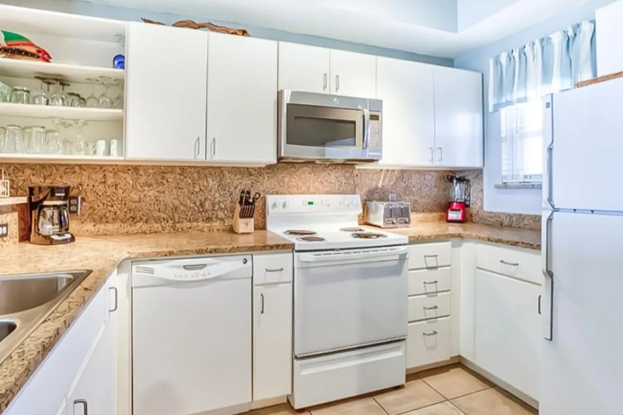 Tops'l Summit Apartment