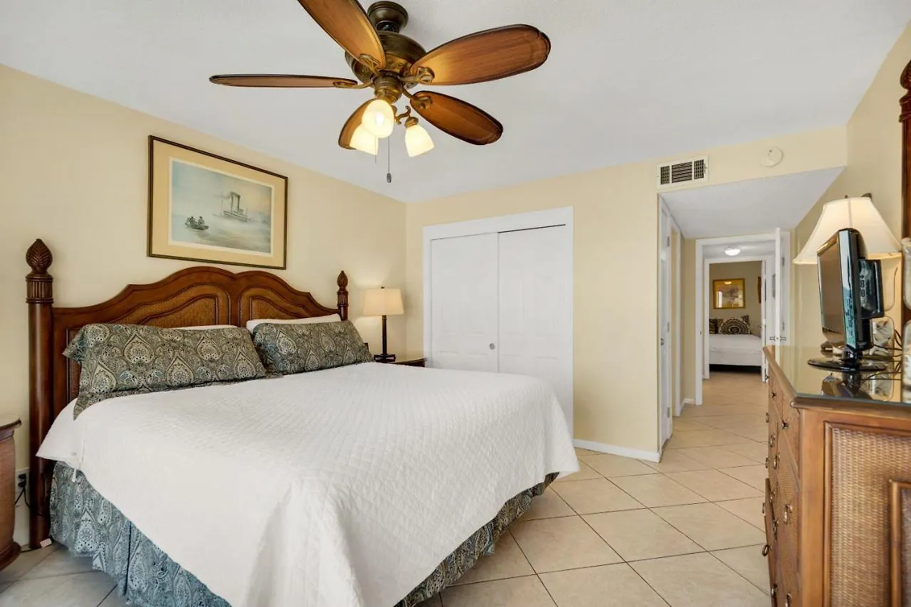 Huntington By The Sea Holiday home