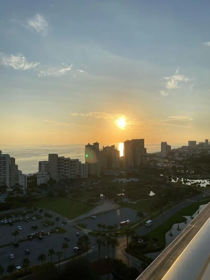 Apartment Ocean View Luxurious Condo-best Location + Balcony Destin