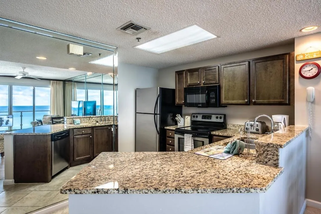 Apartment Sterling Sands 604