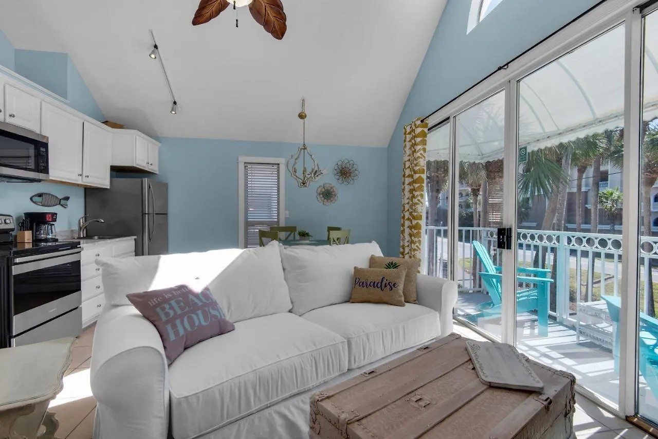 Apartment Nantucket Cottages 7a