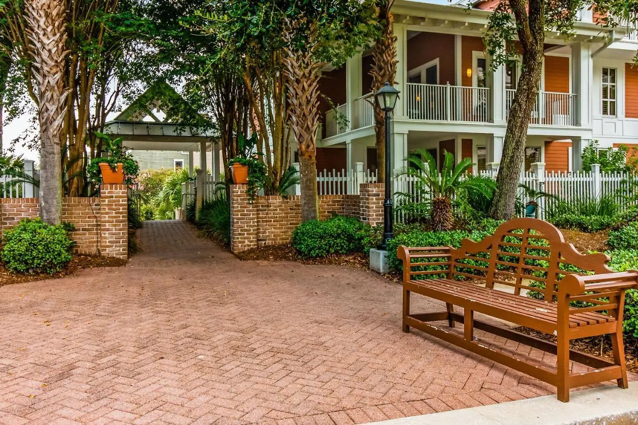 Sandestin Baytowne Wharf 449 Market St *