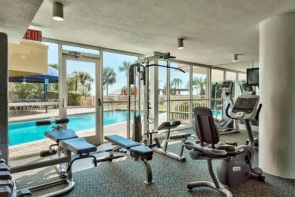 Front 18th Flr, Ocean View, New Upgrades * دستين