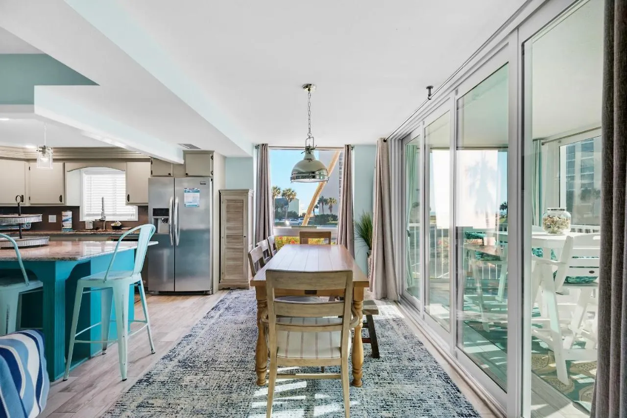 Apartment Shoreline Towers 3026