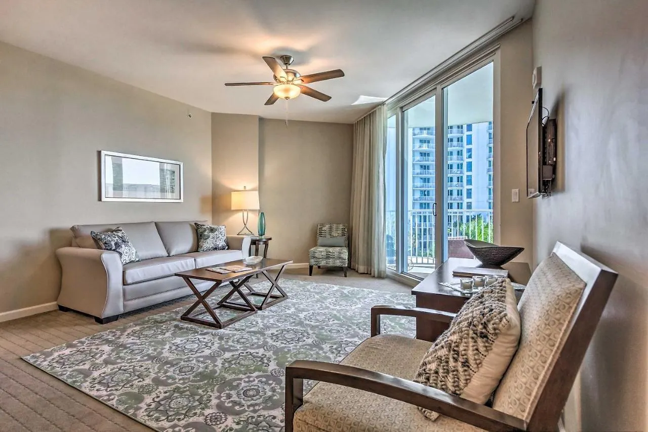 With Amenities And Pool Less Than Half Mi To Apartment *